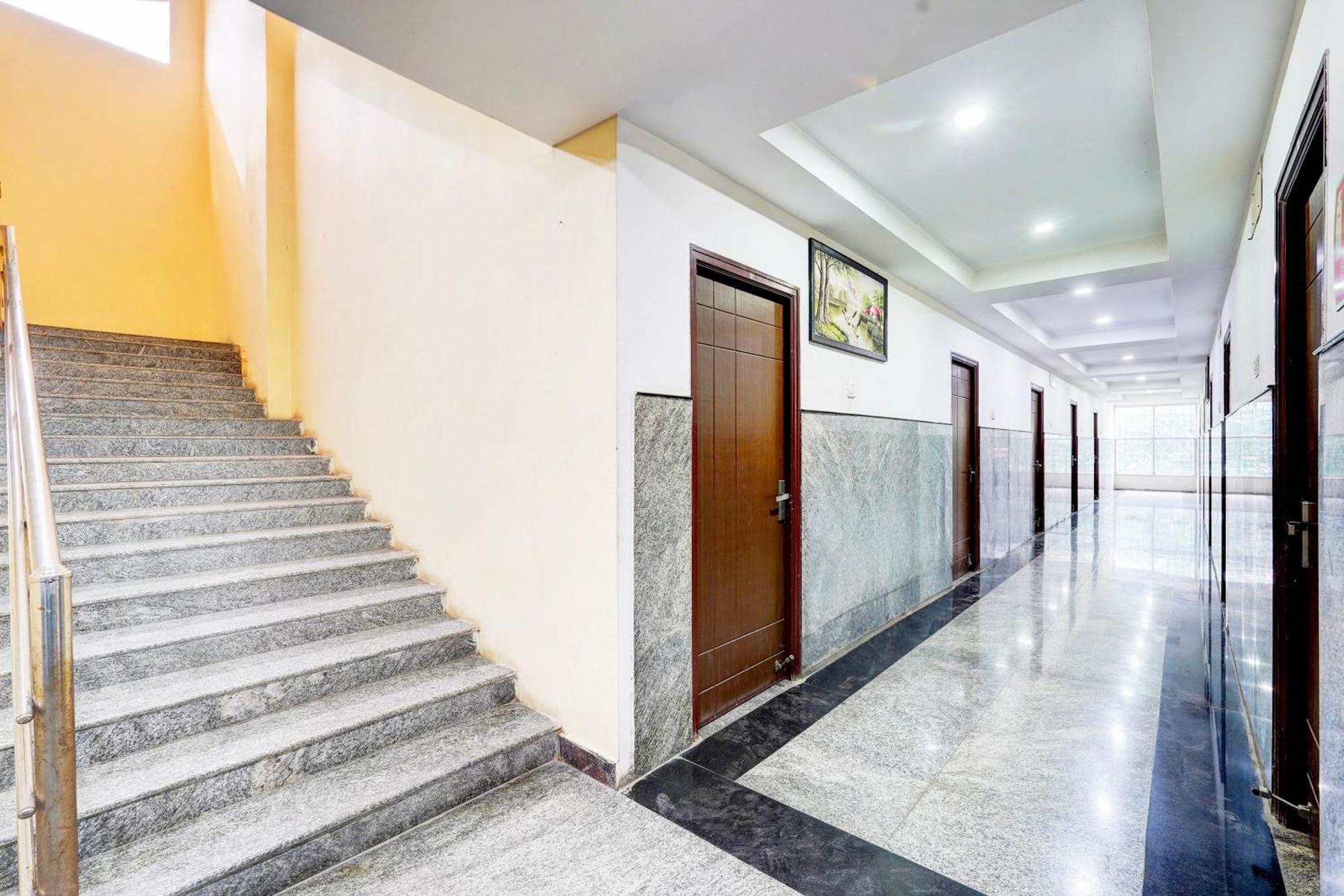 Hotel O Ambur Exterior foto